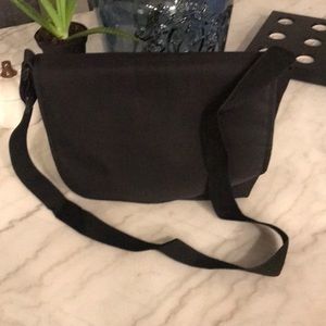 Messenger bag